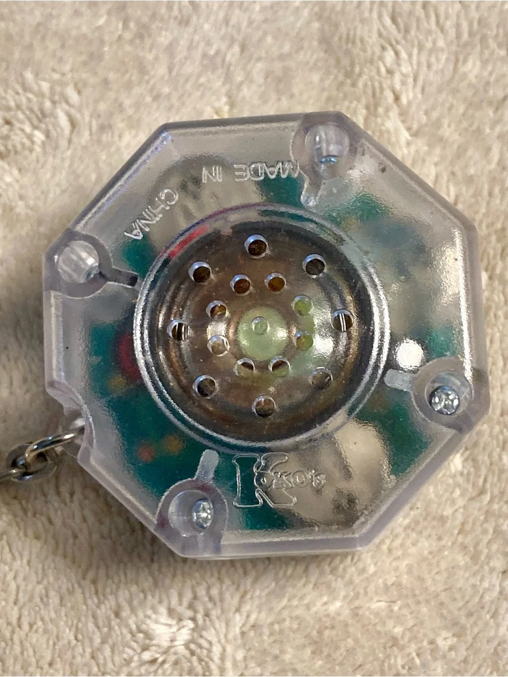 1990’s Tech-No Match Mini Electronic Memory Game Keychain
